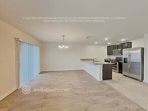 7774 Broad Pointe Dr in Zephyrhills, FL - Building Photo - Building Photo