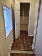 13815 Village Mill Dr in Maugansville, MD - Building Photo - Building Photo