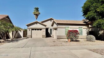 21930 E Calle de Flores in Queen Creek, AZ - Building Photo
