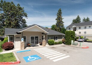 Pheasant Ridge Apartments in Spokane, WA - Foto de edificio - Building Photo