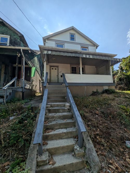 property at 1813 Converse St