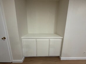 13347 Victory Blvd in Los Angeles, CA - Building Photo - Building Photo