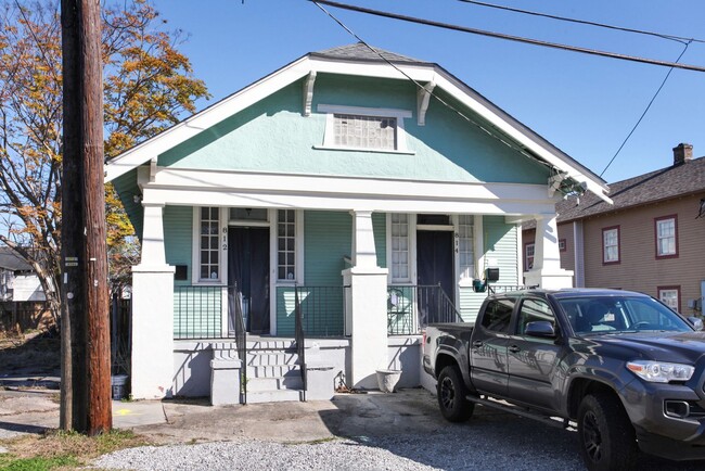 property at 812-814 Homer St