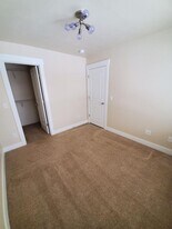 1049 Quarry View Way in Sandy, UT - Building Photo