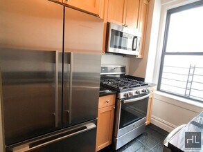 EAST 80TH STREET in New York, NY - Building Photo - Building Photo