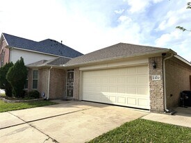 13830 Fort Nelson Dr in Houston, TX - Building Photo