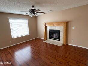 452 Emerald Pass Ave in Horizon City, TX - Building Photo - Building Photo