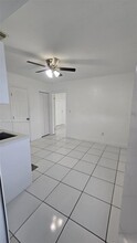 11286 SW 160th Ct in Miami, FL - Building Photo - Building Photo