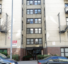 2640 Marion Ave in Bronx, NY - Foto de edificio - Building Photo