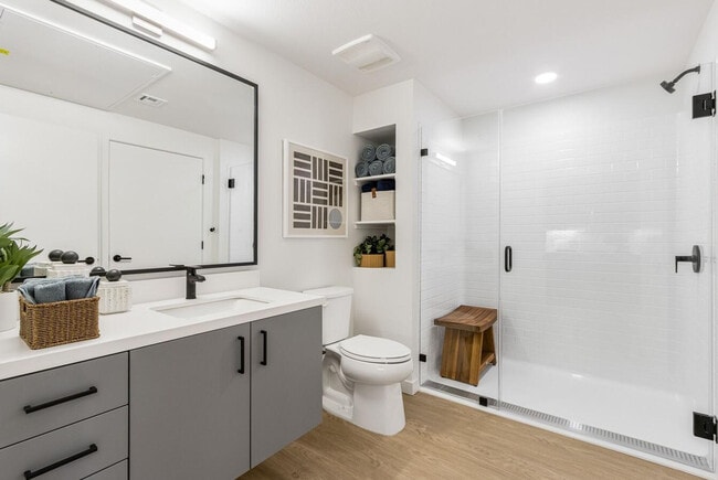 777 W Middlefield Rd in Mountain View, CA - Building Photo - Building Photo