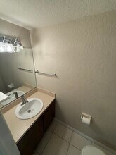 3503 Brigadoon Cir in Clearwater, FL - Building Photo - Building Photo
