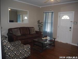 1331 W Wildwood Dr in San Antonio, TX - Building Photo - Building Photo