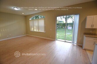7898 NW 17th Pl in Pembroke Pines, FL - Building Photo - Building Photo