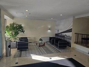 7100 JFK Blvd E in Guttenberg, NJ - Building Photo - Building Photo