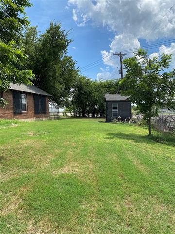 200 Marquette Ave in Azle, TX - Building Photo - Building Photo