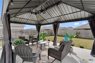 1913 Zabcikville Dr in Temple, TX - Building Photo