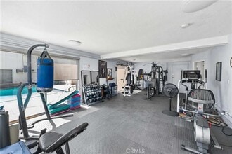 7131 Coldwater Canyon Ave, Unit 11 in North Hollywood, CA - Foto de edificio - Building Photo