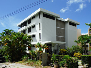 Makiki Villa in Honolulu, HI - Building Photo - Building Photo