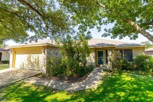 2557 Vernell Way, Unit 14472-2 in Round Rock, TX - Building Photo