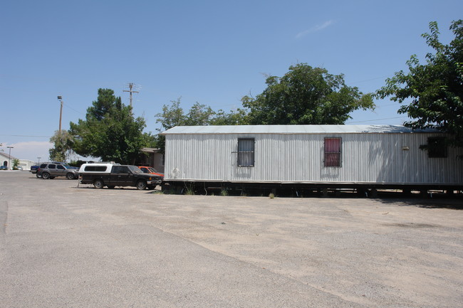 7516 N Loop Dr in El Paso, TX - Building Photo - Building Photo