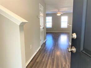 8 Ashleigh Ln in Savannah, GA - Building Photo - Building Photo