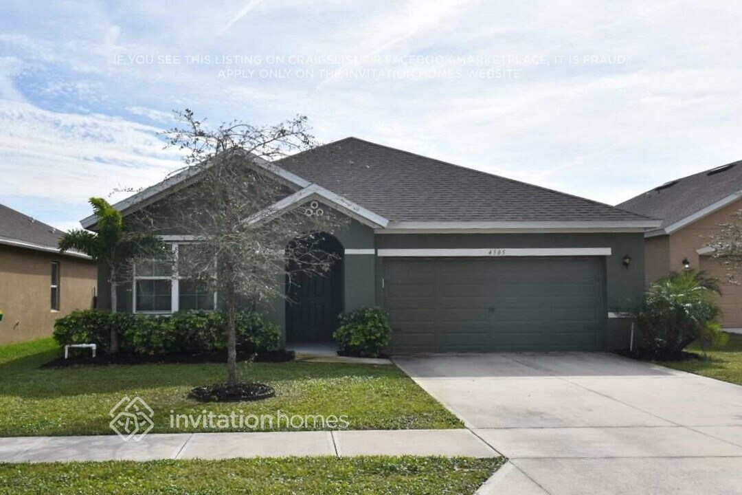 4505 Pagosa Springs Cir in Melbourne, FL - Building Photo