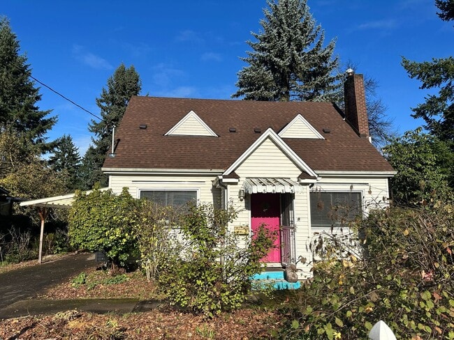 property at 5815 NE Wygant St