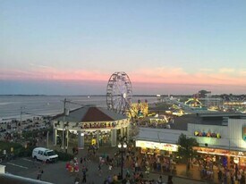 1 E Grand Ave, Unit 408 in Old Orchard Beach, ME - Building Photo