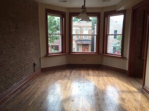 1301 S Fairfield Ave-Unit -2 in Chicago, IL - Building Photo - Building Photo
