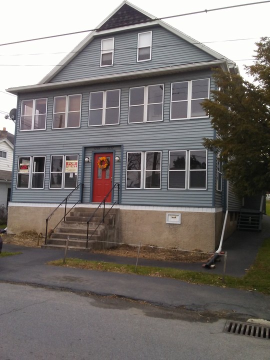 1232 S 6th Ave, Unit 1st floor in Scranton, PA - Foto de edificio
