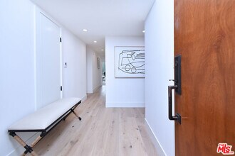 11640 Woodbridge St in Los Angeles, CA - Building Photo - Building Photo