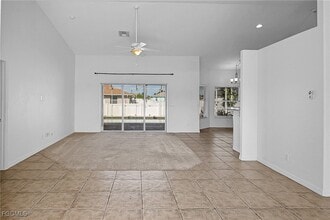 16 NW 12th Pl in Cape Coral, FL - Building Photo - Building Photo