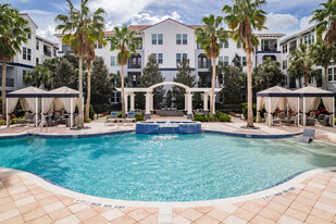 Paseo at Winter Park Village Apartments