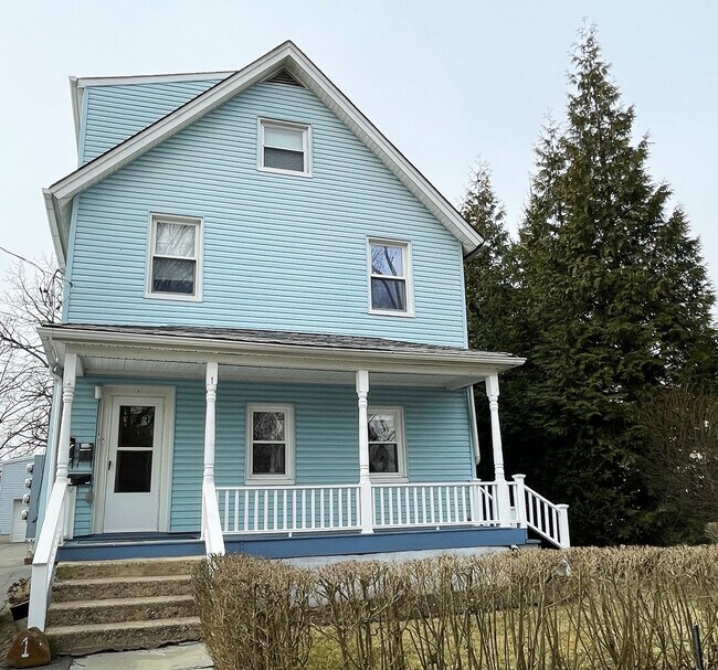 1 Locust St Rentals in Madison, NJ