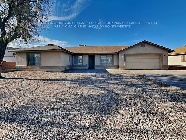 property at 3735 W Sunland Ave