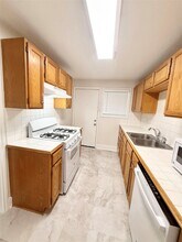5402 Jackson St in Houston, TX - Foto de edificio - Building Photo