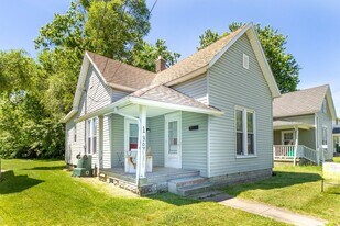 1307 W Jackson St in Muncie, IN - Building Photo