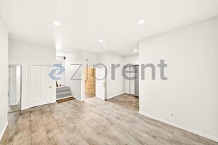 1122 S Kingsley Dr in Los Angeles, CA - Building Photo