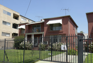 5323 Russel Ave in Los Angeles, CA - Building Photo - Building Photo