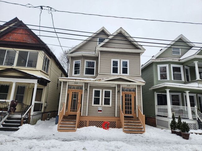 60 Morris St