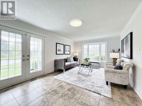 38 McKay Crescent in Markham, ON - Building Photo - Building Photo