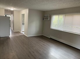 3553 Van Antwerp Plz