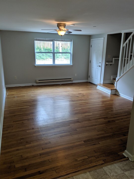 800 Pritchard Ave Ext-Unit -A-10 in Chapel Hill, NC - Building Photo