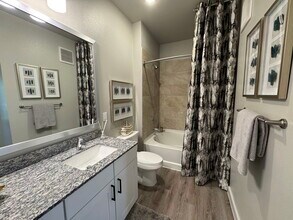 6301 Azle Ave in Fort Worth, TX - Building Photo - Building Photo