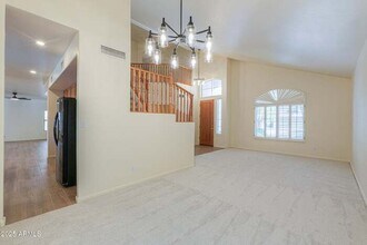 695 W Estrella Dr in Gilbert, AZ - Building Photo - Building Photo
