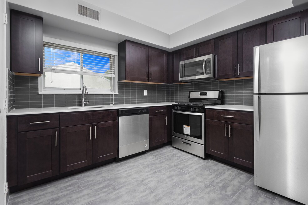 Echelon Towers Apartments Voorhees, NJ Apartments For Rent