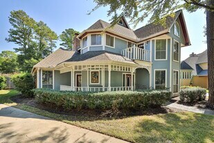 12002 Moorcreek Dr in Houston, TX - Building Photo