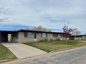 5300 5300 S St in Roy, UT - Building Photo