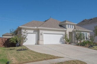 3419 Benito Dr in Arcola, TX - Building Photo - Building Photo