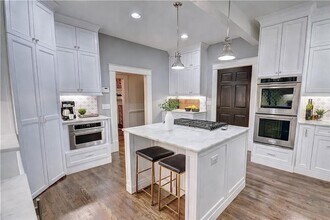 389 6th St NE in Atlanta, GA - Building Photo - Building Photo